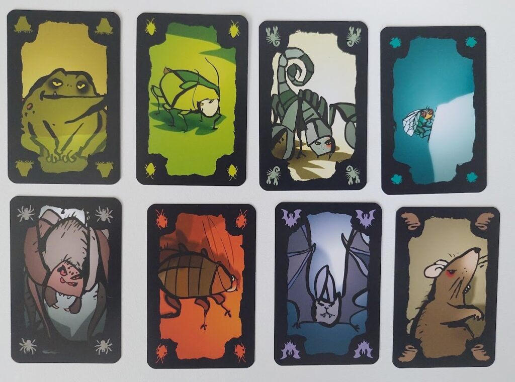 Cockroach poker - eight different cards